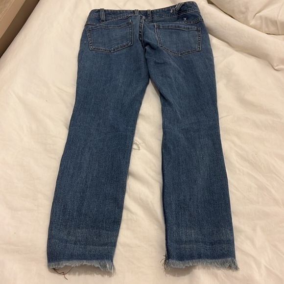 FREE PEOPLE DISTRESSED KNEE SKINNY JEANS - Size 25 - Picture 9 of 10